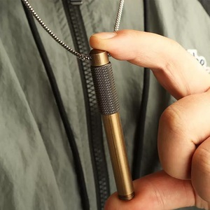 Moda Mini kolye Vintage High-end <span class=keywords><strong>Metal</strong></span> dolma kalem özel Logo kişiselleştirilmiş mürekkep kalem doğum günü iş promosyon hediye kalem - Product Image 2