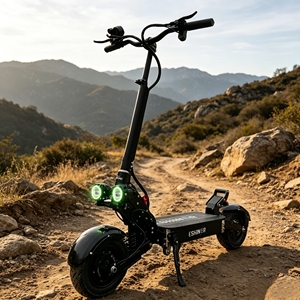 Scooter Eléctrico Geofought M7 para Adultos de 11 Pulgadas, 60V 30-40AH, Doble Tracción, Suspensión Hidráulica, 60-120KM, Plegable, con Certificación CE - Product Image 1