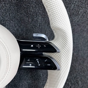 Le volant en cuir de libellule classique convient à Mercedess Benzs <span class=keywords><strong>AMG</strong></span> GT <span class=keywords><strong>63</strong></span> S W205 W166 W177 W204 W217 W222 C63 E63 S63 - Product Image 5