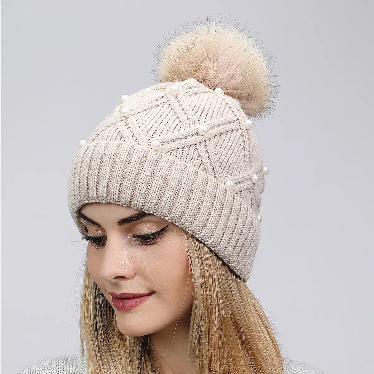 Wholesale Warm Fleece Lined Winter For Women Knitted Beanie Hat With Faux Fur Pom Knit Beanie