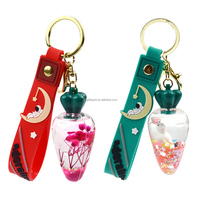 Porte-clés liquide en forme de carotte mignon, en acrylique transparent, rempli de fleurs séchées et de paillettes, pendentif de sac tendance et charmant