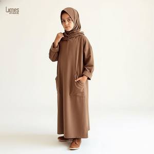 Abaya <span class=keywords><strong>pour</strong></span> filles avec hijab, vêtements islamiques, ensemble de robe musulmane modeste <span class=keywords><strong>pour</strong></span> tous <span class=keywords><strong>les</strong></span> jours et la prière - Product Image 1
