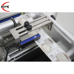 Machine d'étiquetage semi-automatique HZPK de bureau pour surfaces courbes double face, pour bouteilles et boîtes - Product Image 5