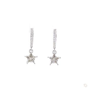 Boucles d'oreilles en or et diamants modernes pour femmes, bijoux élégants de qualité supérieure, accessoires de mode de créateur - Product Image 3