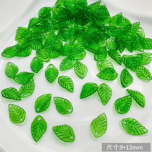 20 pièces/sac, breloques en feuilles <span class=keywords><strong>d</strong></span>'acrylique vertes, perles transparentes en forme de feuilles <span class=keywords><strong>d</strong></span>'érable simulées, pendentifs pour la fabrication de colliers, bracelets et bijoux DIY - Product Image 5