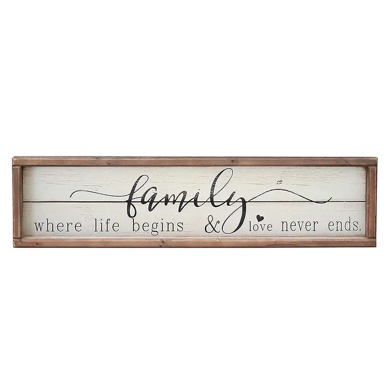 人生が始まり、愛が終わることのない家族白い背景木枠の木製の壁の装飾サインプラーク