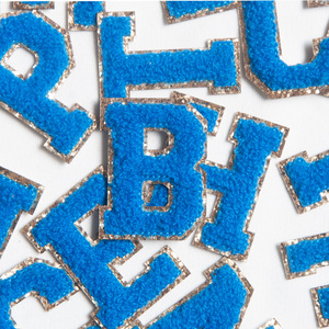 A-Z ferro su lettere ciniglia lettera borse da te abbigliamento Glitter asciugamano alfabeto lettere ferro su ciniglia <span class=keywords><strong>Patch</strong></span> per uomo donna - Product Image 4