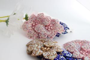 SINONG, calcomanía elegante, diamantes <span class=keywords><strong>de</strong></span> imitación <span class=keywords><strong>de</strong></span> cristal, reverso plano, flor, técnica <span class=keywords><strong>para</strong></span> coser, prendas, hebilla <span class=keywords><strong>de</strong></span> mariposa desmontable, bolsos, vestidos <span class=keywords><strong>de</strong></span> baile - Product Image 2