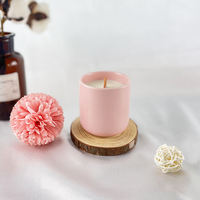 Direktverkauf ab Werk Luxuriöse Handgefertigte Haushaltsdekoration Aromatherapie Vanille Sojawachs Holzdocht Duftkerze für Diwali