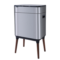 ELPHECO Poubelle d'intérieur automatique 40L avec couvercle intelligent en acier inoxydable Pied en bois pour bureau, chambre ou cuisine