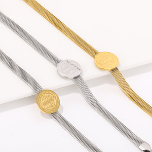 Bracelet Saint Benoît plaqué or 18 carats, bracelet de montre pour père exorciste, protection divine, bijoux religieux - Product Image 4