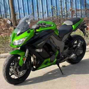<span class=keywords><strong>Kawasaki</strong></span> Z1000 SX : <span class=keywords><strong>Moto</strong></span> Sportive Haute Performance avec Vitesse Maximale de 80 km/h – Motos d'Occasion à Essence - Product Image 2