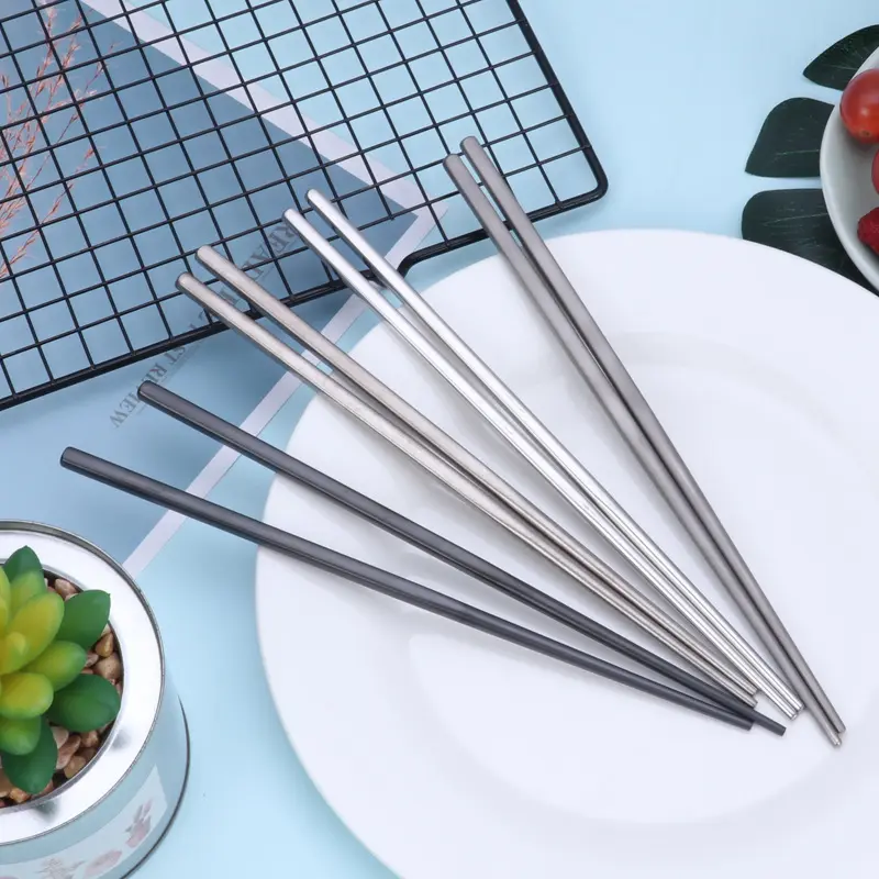 New arrival Reusable light titanium chopsticks korean titanium chopstick