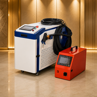 Machine de soudage au laser à fibre intégrée portative RayFine 1500W 2000W 3000W pour le soudage des métaux, le nettoyage des surfaces et les travaux de découpe