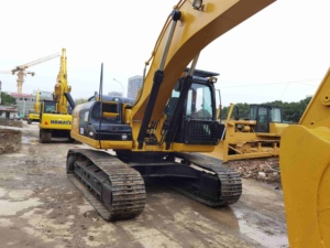 Excavadora Caterpillar Cat 325D de 25 Toneladas, Pocas Horas de Uso, Original de Segunda Mano, 325DL 325D, Tamaño Mediano, 325D2 en Venta - Product Image 2