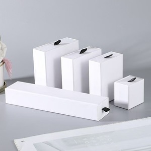 Caja de regalo magnética para joyería, personalizable según las necesidades. - Product Image 6