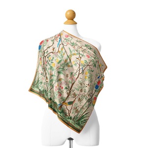 Sciarpe quadrate di seta di Design personalizzato con stampa di alta qualità da <span class=keywords><strong>donna</strong></span> con prezzo di fabbrica sciarpa di raso di lusso da <span class=keywords><strong>donna</strong></span> - Product Image 6