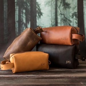 Nécessaire de toilette vintage en cuir personnalisé, cadeau pour les garçons d'honneur, sac de toilette en cuir véritable pour homme - Product Image 4