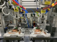 Disjoncteur MCB entièrement automatique, équipement d'automatisation de fabrication, Machine d'assemblage, ligne de Production