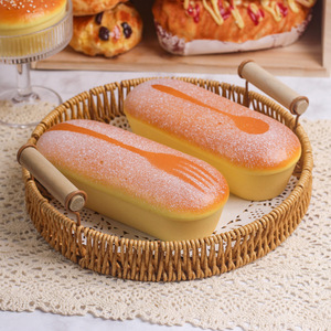 Modèle anti-stress souple en PU, à récupération lente, imitation pain, accessoire alimentaire, MHT-Hcroissant Pain torsadé - Product Image 6