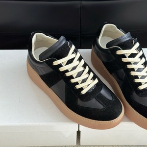 Factory Wholesale Women's Casual Walking Style Court Sneakers Luxury Fashion <b>White</b> Lightweight Spring Jogging Lace-up <b>Shoes</b> - Product Image 1