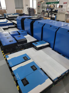 110V/220V phase divisée <span class=keywords><strong>MPPT</strong></span> inverseur batterie solaire onduleur <span class=keywords><strong>hybride</strong></span> onduleur 6000w dc à ac <span class=keywords><strong>convertisseur</strong></span> <span class=keywords><strong>5Kva</strong></span> onduleur <span class=keywords><strong>hybride</strong></span> - Product Image 4