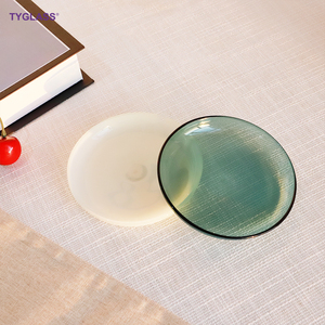 Piatto in Vetro Borosilicato Opaco Nordico Moderno Personalizzato, Ecologico, Resistente al Calore, Adatto per Microonde e Lavastoviglie, Regalo Dorato - Product Image 1