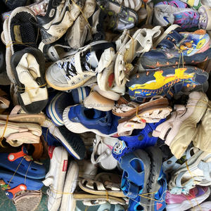 S08 Vente en Gros <span class=keywords><strong>Sandales</strong></span> et Baskets d'Enfants de Seconde Main en Balles – Vente Chaude Babouches Mixtes Confortables - Product Image 2