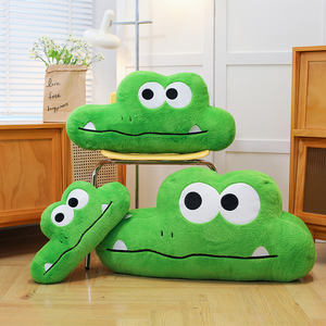 Peluche en forme de crocodile simulée en gros, adorable coussin en peluche en forme d'animal, coussin créatif avec des expressions faciales mignonnes - Product Image 3
