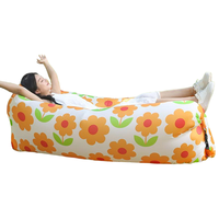 Tragbares Aufblasbares Outdoor-Sofa Faltbare Auslaufsichere Luftliege Faulenzerliege für Camping Strand Picknick Musikfestival