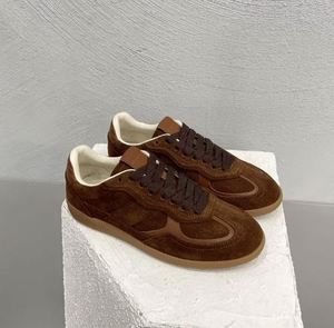Zapatillas Deportivas para Mujer, Diseño Alemán, para Hombre, Casuales, para Correr, para Pista, para Caminar, Deportivas, para Tenis, Color Marrón, Blanco y Rojo - Product Image 1