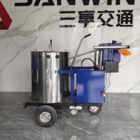 Machine de marquage routier automatique thermoplastique vibrante autopropulsée SanWin avec batterie au lithium pour les passages zébrés