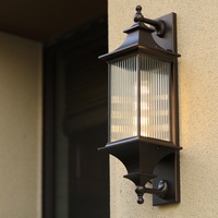 Meilleur prix fabricant – Lampe solaire murale LED étanche, 50 000 heures, blanc chaud, base en aluminium, pour usage extérieur et mural en jardin/rue