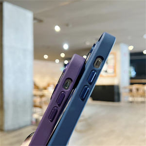 <span class=keywords><strong>Cover</strong></span> di lusso per telefono magnetico per <span class=keywords><strong>IPhone</strong></span> 14 15 16 17 Pro Max 15Plus supporto porta lenti di protezione per gli uomini <span class=keywords><strong>Cover</strong></span> mobili per le ragazze - Product Image 4