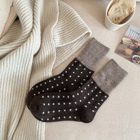 Chaussettes pour femmes à pois, chaussettes mi-mollet confortables avec motifs tricotés, respirantes et chaudes