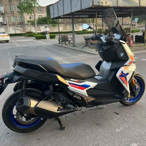 Scooter Alpine White 3BMMW C400X - Moteur sans balais 350cc ABS <span class=keywords><strong>ASC</strong></span> Connectivité Vitesse maximale de 140 km/<span class=keywords><strong>h</strong></span> Garantie de 3 ans - Product Image 4