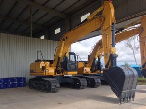 Maquinaria de Construcción, Excavadora de 22 Toneladas 922E con Cambio Rápido para Construcción - Product Image 5