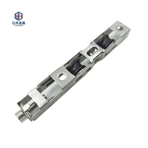 Chine Double roue inférieure longue roue fer porte coulissante poulie fenêtre accessoires porte fenêtre poulie en alliage de Zinc vis en <span class=keywords><strong>aluminium</strong></span> - Product Image 4