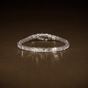 Bracelet tennis en perles d'eau douce les plus vendues, finition lisse, style luxueux, plaqué argent, sertissage griffe taille brillant - Product Image 1