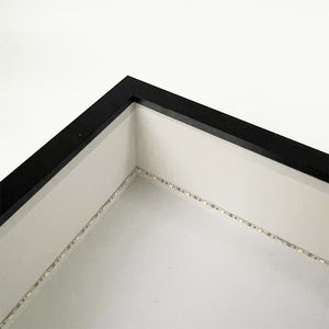 กรอบรูปผนังทำจากไม้ MDF สีดำลึก9ซม. 25*40ซม. กรอบรูปศิลปะติดผนังพร้อมสายพานไฟ USB งานตามสั่ง - Product Image 5