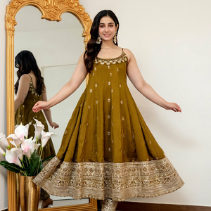 Elegante Traje Anarkali para Mujer, Conjunto de Vestido Bordado sin Mangas, Ropa para Bodas y Fiestas Pakistaníes - Product Image 1