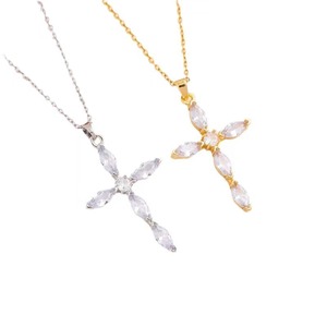 Collana <span class=keywords><strong>da</strong></span> Donna alla Moda con Ciondolo a Croce, Tendenza Femminile, Collana con Catena in Acciaio Inossidabile e Pendente in Rame con Zirconi - Product Image 4