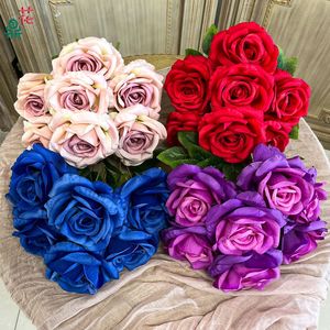 Bouquet de roses artificielles Hua Ding, tissu tissé à la main, décoration de mariage - Product Image 1