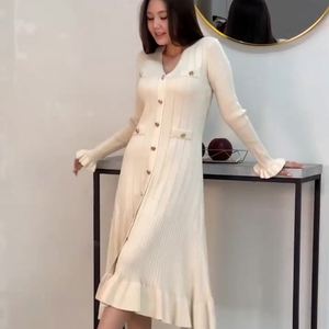 Autumn and Winter New Solid Color Round <strong>Neck</strong> Slim Long-Sleeved <strong>Jersey</strong> Package Hip <strong>Dresses</strong> for Women - Product Image 4