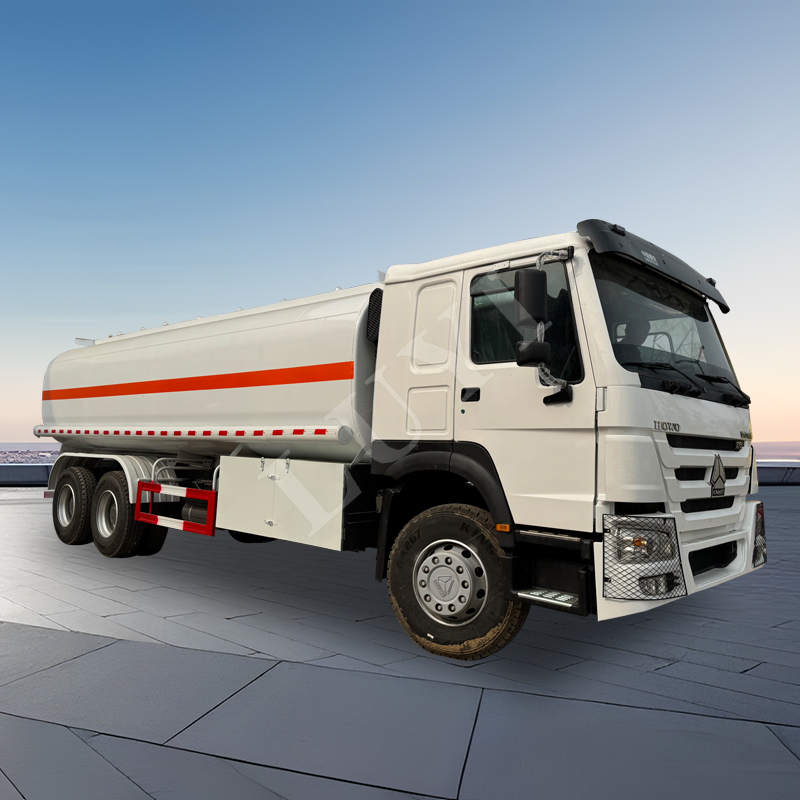 8-storage Tanker Truck Made in China HOWO Tanker Truck 375HP Huai Chai Engine diesel Manual Transmission