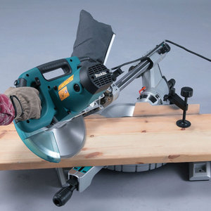 เลื่อยตัดองศาแบบเลื่อน Makita ขนาด 10 นิ้ว ระดับมืออาชีพ - Product Image 2