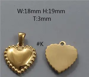 قلادات مطلية بالذهب عيار 18 من الفولاذ المقاوم للصدأ أنيقة للبيع بالجملة ، سحر القلب الملمس لصنع المجوهرات