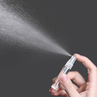 Petites bouteilles de testeur de parfum rechargeables 2ml 3ml 5ml 10ml avec manipulation de la surface givrée et sérigraphie pour l'échantillonnage