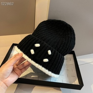 Bonnet en tricot Jacquard à carreaux épais et chaud de haute qualité DL, pompon à carreaux noir et <span class=keywords><strong>blanc</strong></span> <span class=keywords><strong>avec</strong></span> numérique, nouveauté 2026 - Product Image 3