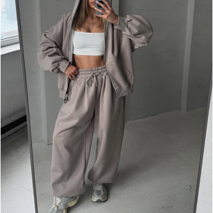 Ensemble de survêtement décontracté pour femme de haute qualité, avec logo personnalisé, couleur unie, 2 pièces, sweat à capuche zippé et épaules tombantes - Product Image 1